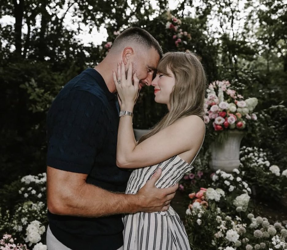 PAREN TODO, TAYLOR SWIFT SE CASA 😭😭😭💗💗💗💍💍💍