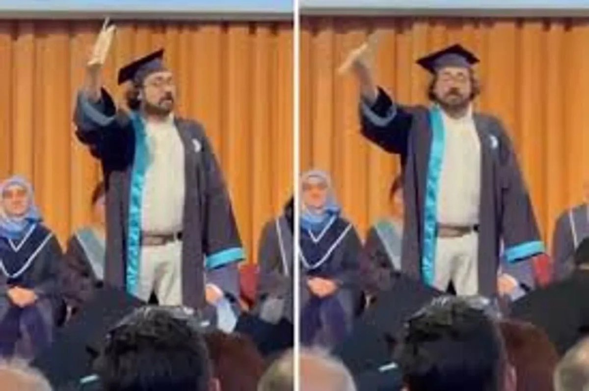EkReMUsTaD's tweet photo. Mezuniyet töreninde Ekrem İmamoğlu’na destek için diplomasını yırtarak gündem olan Doruk Dörücü nün, pedofili yazışmaları ifşa edildi, çocuk tacizcisi çıktı. https://t.co/QCANeZ5oTD