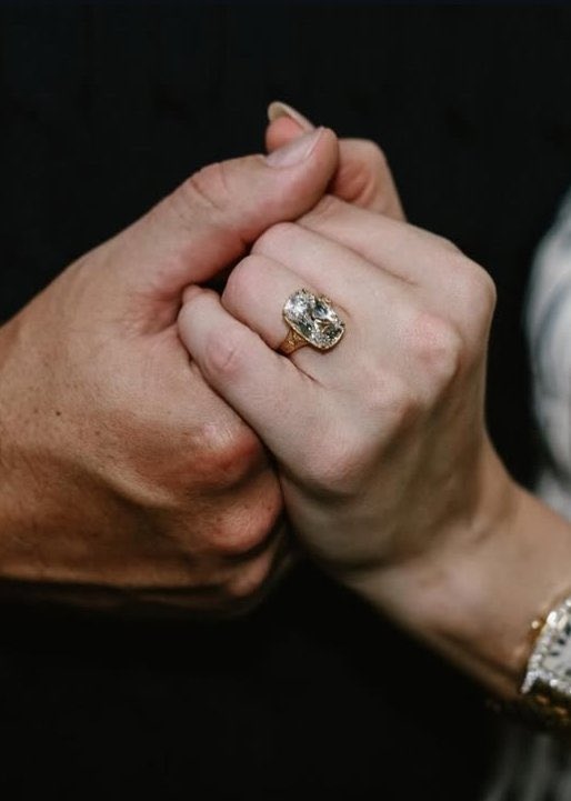 TSwiftNewsPL's tweet image. Taylor i Travis się zaręczyli ❤️