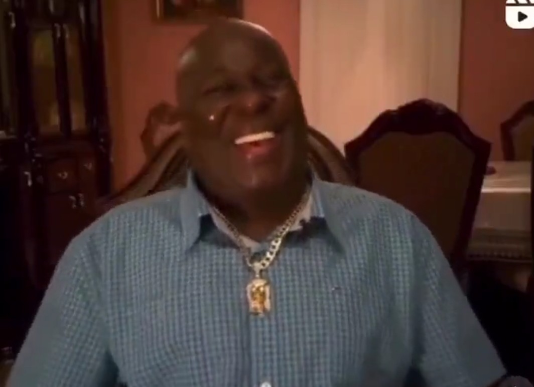 Pimp Daddy Dave is at it again. 🤪
<a href="/davejohnsonpp/">DAVE JOHNSON</a> 

He's giving away some of his millions from winning the lottery!
Sheeiitt!

Seems like these foreign scammers could come up with a new scam.