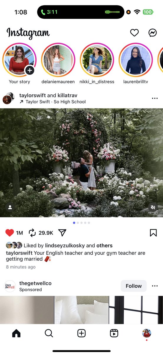 Huge news for people who are obsessed with Taylor Swift (me)!!!!!