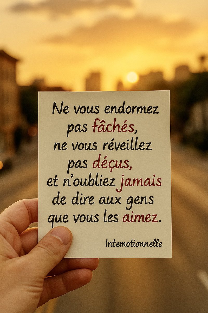 Ne vous endormez pas fâché(e)s.
Ne vous réveillez pas déçu(e)s.
Et n’oubliez jamais de dire aux gens
que vous les aimez. ❤️

#intelligenceémotionnelle #amour
#LoveIsland 

<a href="/LdOptimistes/">Ligue des Optimistes 🤗💙</a>