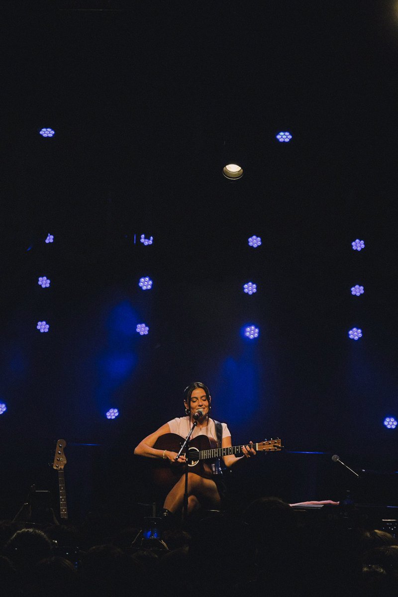 lluevesitevas's tweet photo. buenos aires night 1 ✨ https://t.co/m7PHVDVVVz