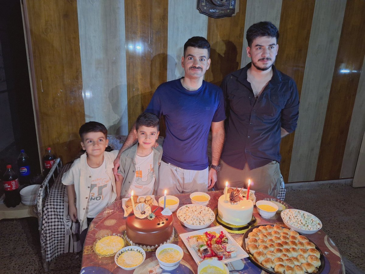 MustafaBilal200's tweet photo. عيد ميلادي https://t.co/9XUDOZ4lZj
