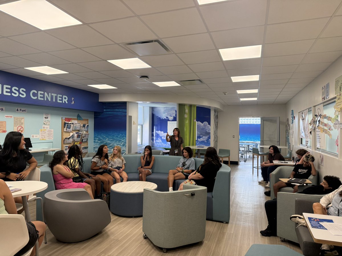 A great day welcoming OHS Class of 2029! 📚 <a href="/OSchoolsPR/">Oceanside School District #OSD_NY</a>