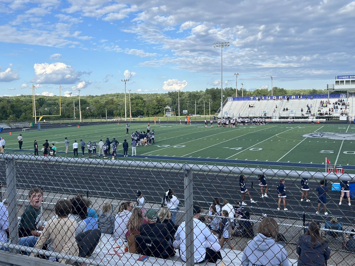 It’s a beautiful night for Tiger Football!!  The 7th grade is fighting back against North Royalton!  GO TIGERS!!
<a href="/twinsburgcsd/">Twinsburg City School District</a> <a href="/twinsburgtab/">Twinsburg Athletic Boosters</a>