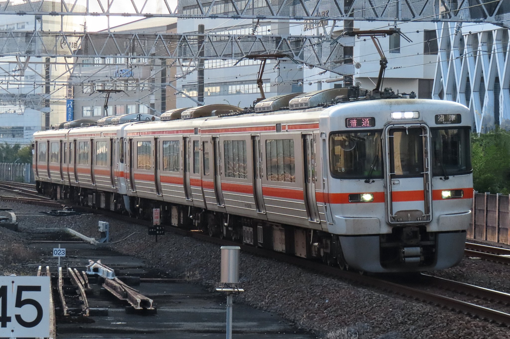 謙信号 中峰 通過　 謙信公祭による交通規制のお知らせ 今週末の23日、24日に謙信