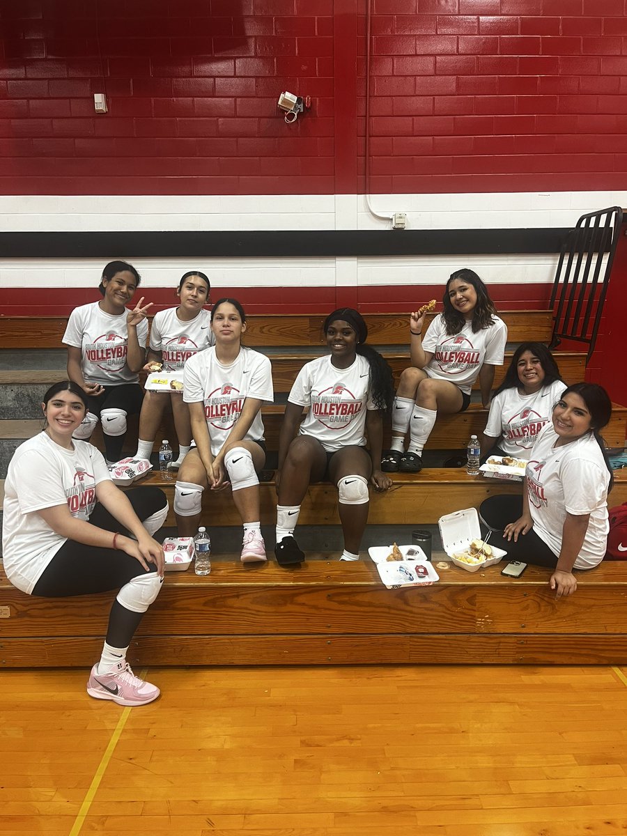 HUGE THANK YOU to the Cane’s on Fairmont Parkway for providing our game day meals today!!! #raisingcanes #raisingcanespasadenatx