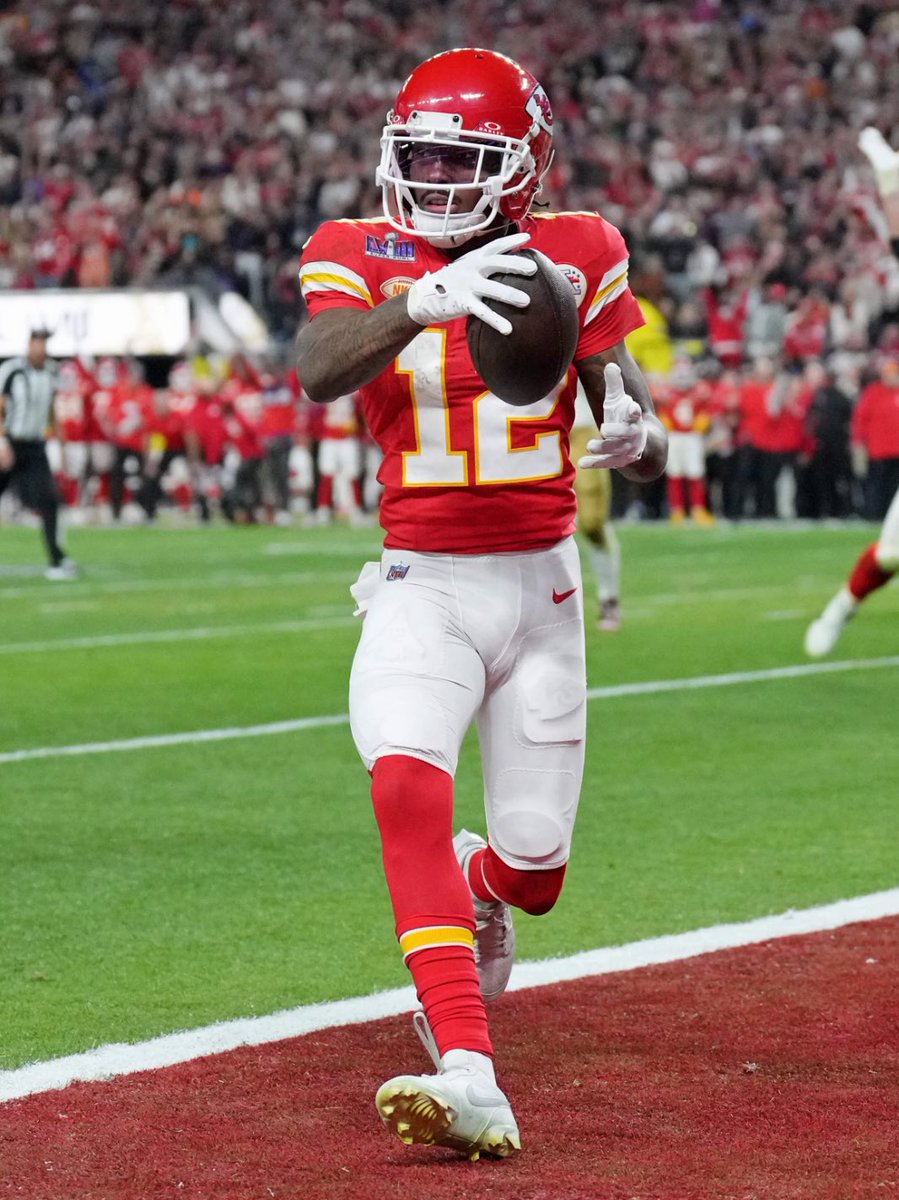 Karl Warner (@karlwarnerpxp) on Twitter photo Mecole Hardman, who caught the Super Bowl 58 OT game winning catch 2 years ago did not make the Packers 2025 initial 53 man roster.
What a league. Mecole Hardman, who caught the Super Bowl 58 OT game winning catch 2 years ago did not make the Packers 2025 initial 53 man roster.
What a league.