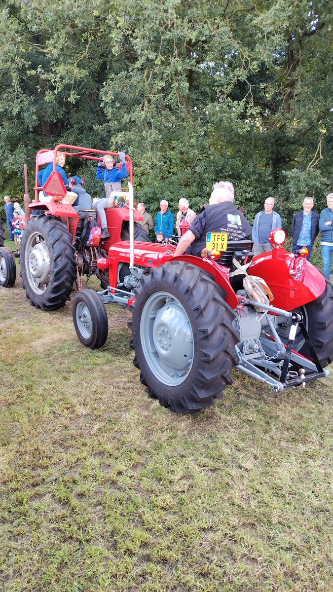 GiGaGait's tweet photo. Pomptoertocht 2025 | Prima geregeld 📷📷#pompdagen #pomptoertocht https://t.co/HFAi2dqKtL