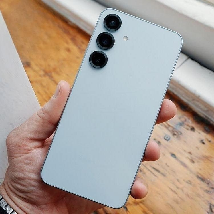 PESADELO DA MAÇÃ NO MENOR VALOR REGISTRADO
  
📱 Samsung Galaxy S25 5G, 256GB, 12GB RAM

🔥 DE 4.499 | POR 3.598,83 no Pix
🎟️ Desconto de 10% na finalização do pedido

🔗 amzn.to/3JALu1a