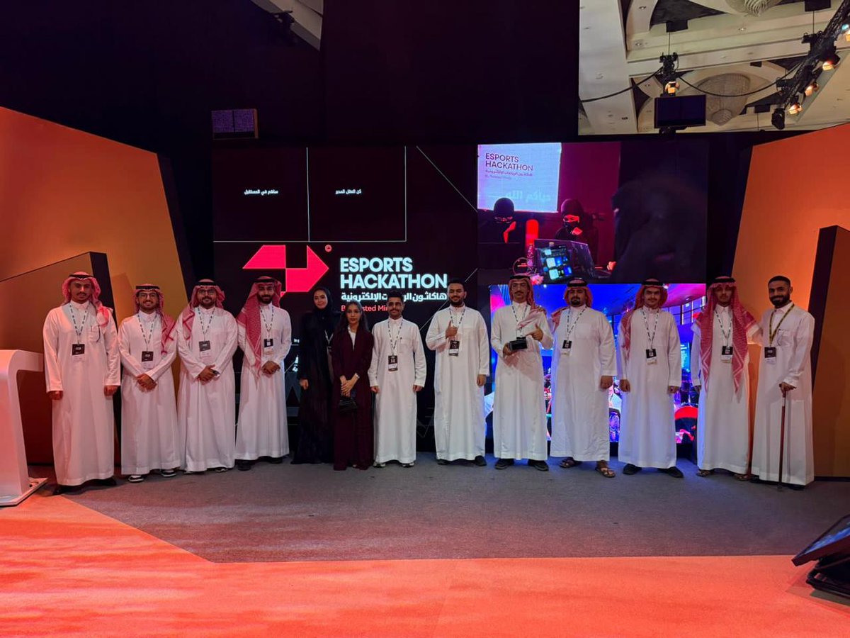 🧠 هاكاثون الرياضات الإلكترونية tweet media