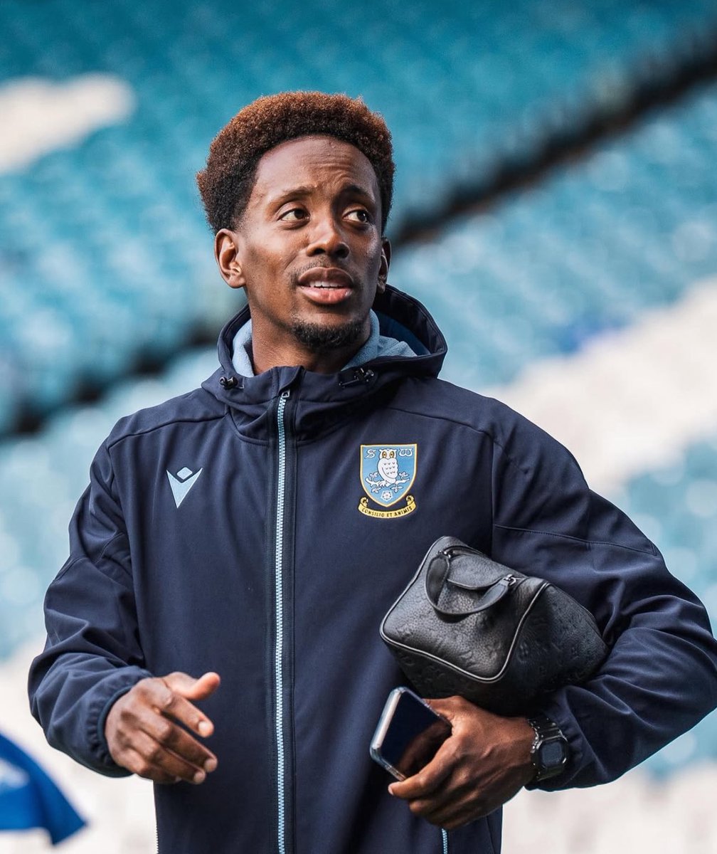 TWWcast's tweet image. 🗣️ J Lowe: 

“We completely understand what the fans are doing. We know the situation - it is what it is at the minute and we have to stand with them…we all know if they could, they’d all be at the game cheering us on.” 

#swfc #wawaw