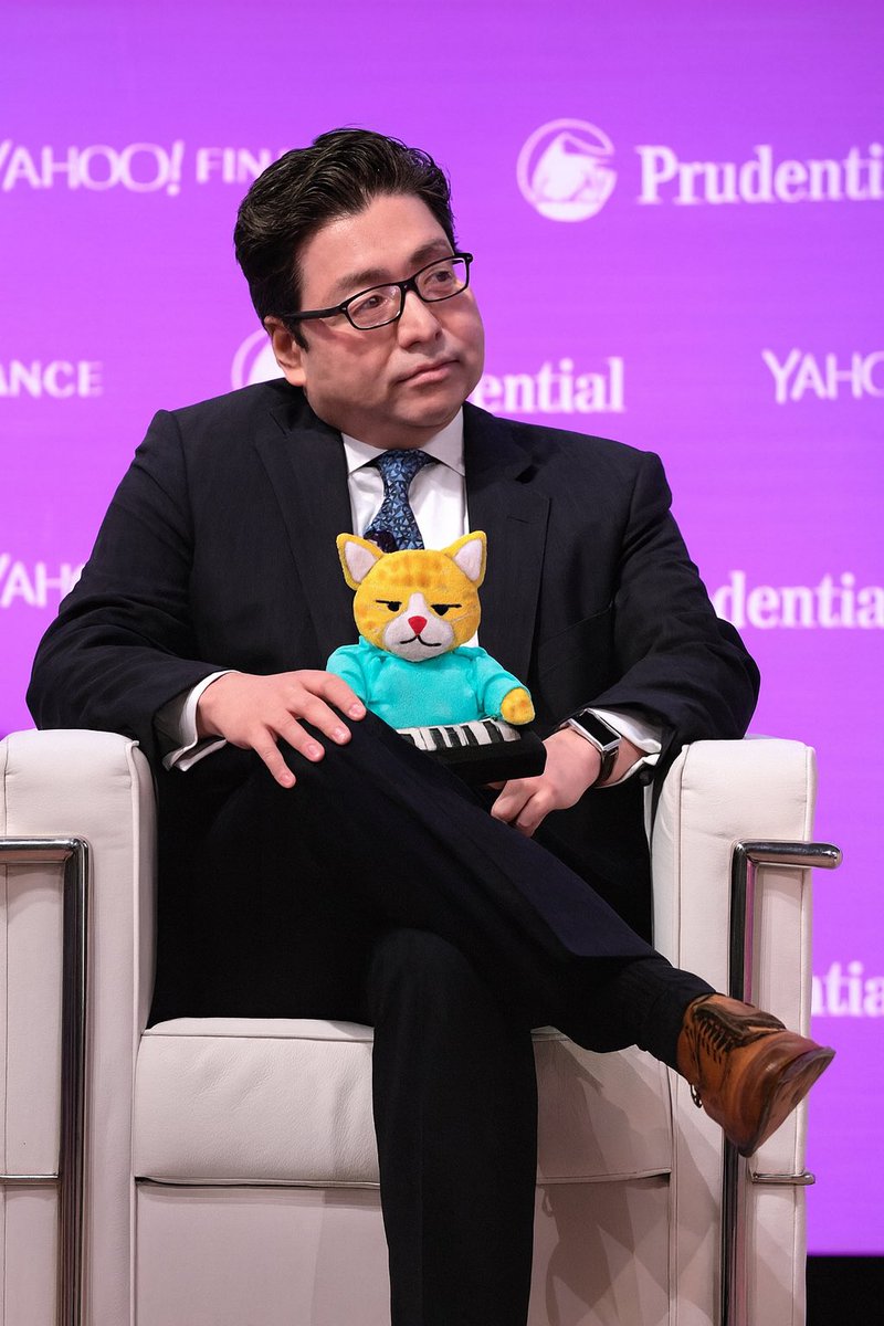 Hey Mr.Lee 

Here is a new PFP for whenever your are ready sir… 🎹😼