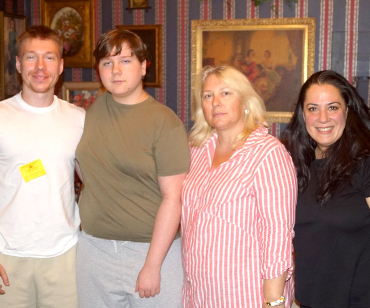 AdelphiAcademy's tweet image. Adelphi Academy Head of School Ms. Iphigenia Romanos was delighted to welcome back #Classof2022 Salutatorian Yura (far l.) & his family for a very special visit last week. Yura came to introduce his younger brother Michael (2nd from l.), who is entering Adelphi's Upper School!