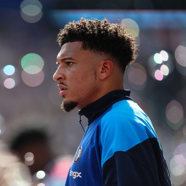 Şu sanco sevdasından vazgecin 1 Eylül'den sonra gelen topcuyu ne yapalim biz Avrupa'ya yazamıyoruz