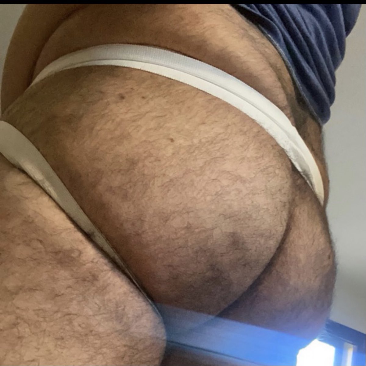 robiac3's tweet photo. @beefy_guys @beefy_butts @beefy_loads @beefy_bellies @KpHoestar https://t.co/FHOtOXux3p