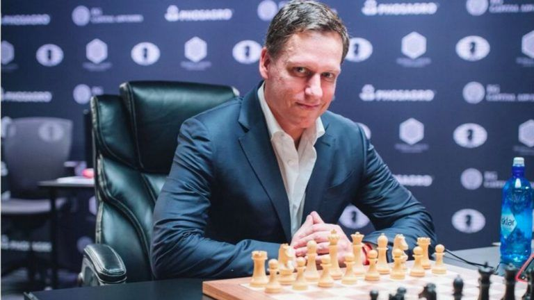 apralky's tweet image. my palantir mental model is basically:
> be 35 y/o peter thiel
> hmm the deep-state will probably need software at some point 
> they're too boomered out to figure it out themselves
> I can probably do it?
> tell 5 minions "hey you're the deep-state software guys now"
> ok boss…