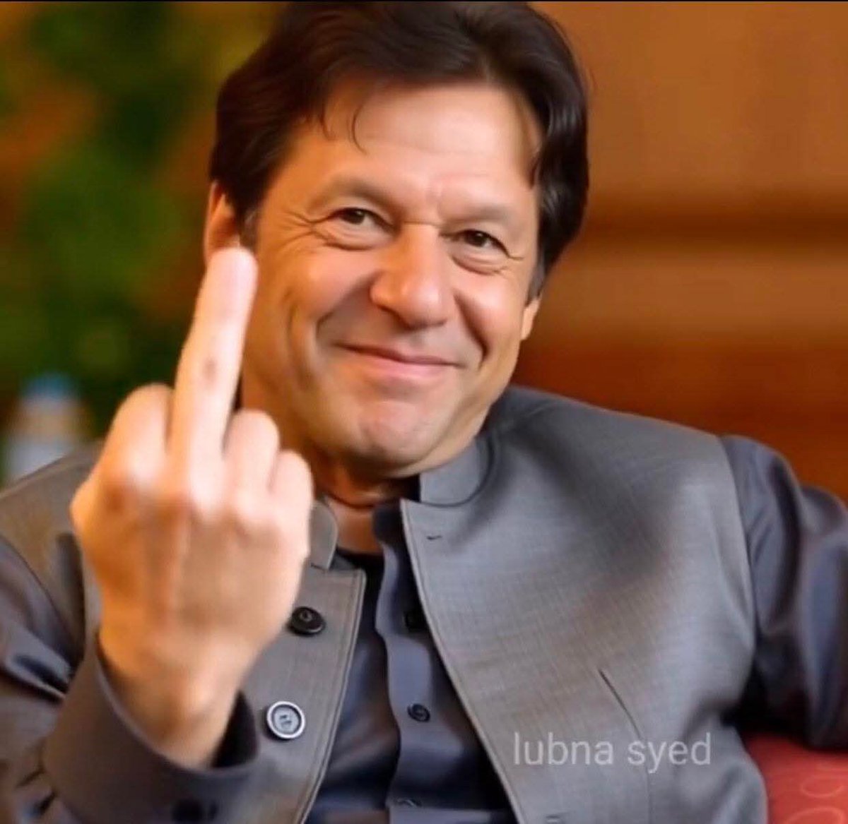 سہیل وڑایچ پھر کیسی لگی آج ڈییر قیدی جی کی معافی 
<a href="/suhailswarraich/">Suhail Warraich</a>