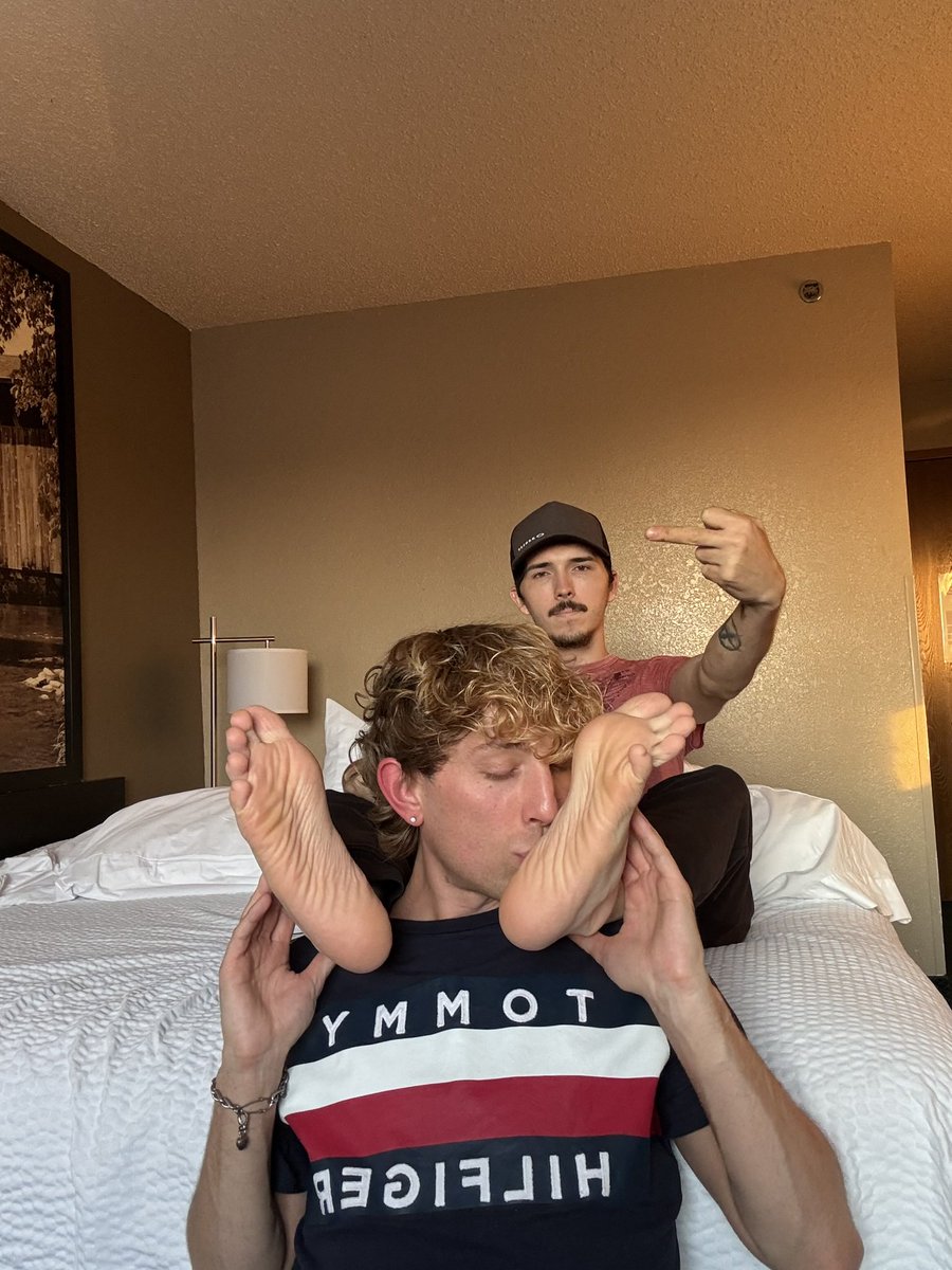 What should I make this loser do next time he visits 
<a href="/funwithmaxxx/">Max Avery 110k+</a> 
<a href="/MASTER_UPDATES/">|₵Å$H MÅ$T€R_UPDÅT€$ 🇺🇸|39K|</a>