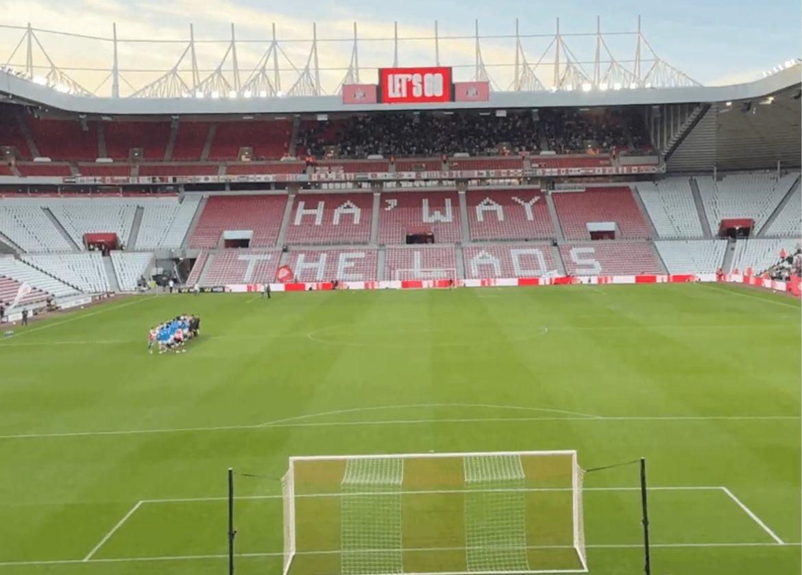 Huddersfield Town away at Sunderland tonight. #HTAFC
