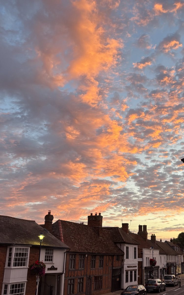 Beautiful #Sunrise this morning 😊