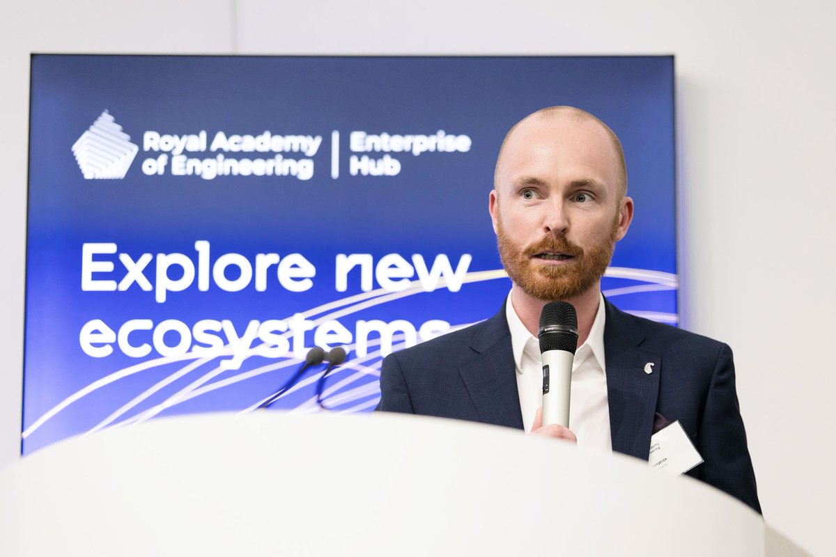 RAEng_Hub's tweet image. Congratulations to #HubMember Iain Hendrick, Chief Project Officer of #Belfast-based firm, Neurovalens, on raising £6 million in investment to help fund its expansion in global #HealthCare.

Wishing Iain and team the very best as the company enters this exciting new stage of…