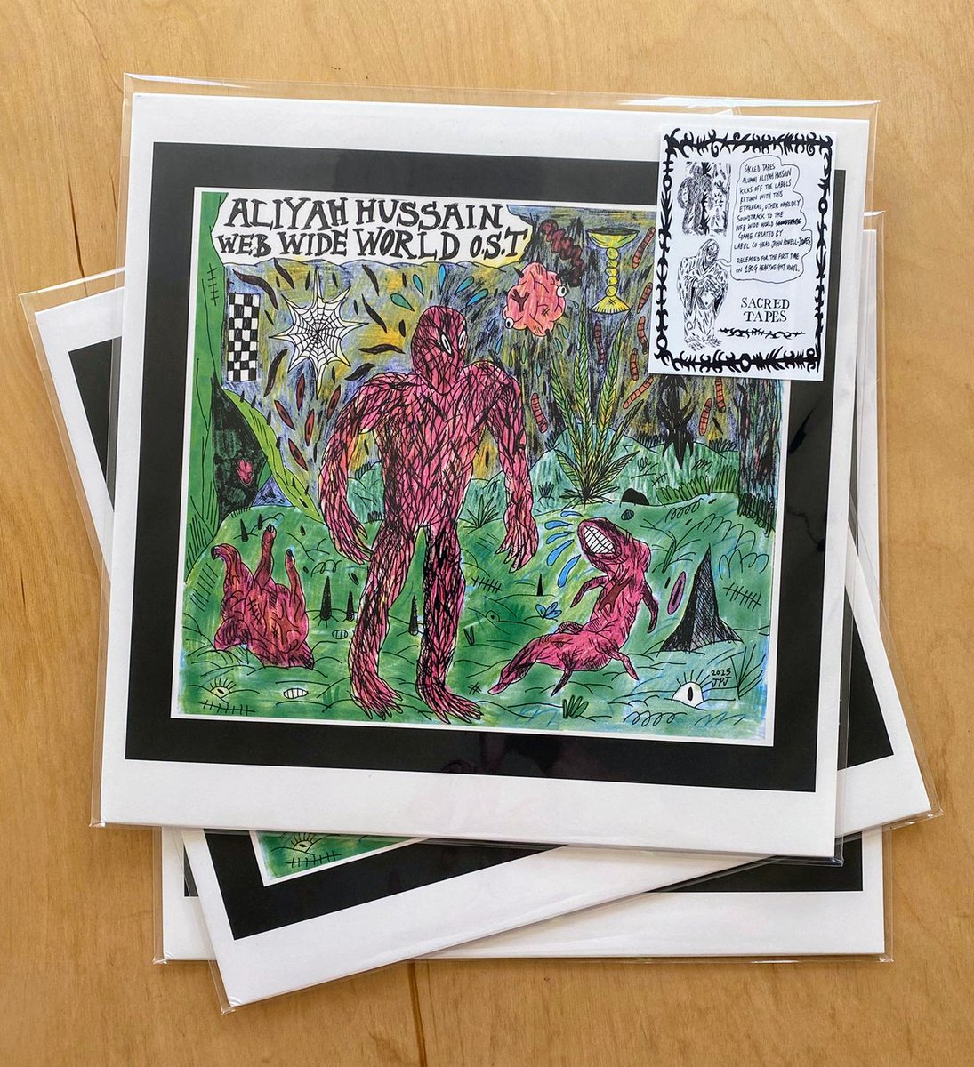 SacredTapes's tweet image. It&apos;s been a while but we are back! After a 7 year break we have a brand new vinyl release by Aliyah Hussain.

If you followed the label back in the day you&apos;ll be familiar with Aliyah&apos;s work. This album is next level.

Go an check it out at
Sacredtapes.bandcamp.com