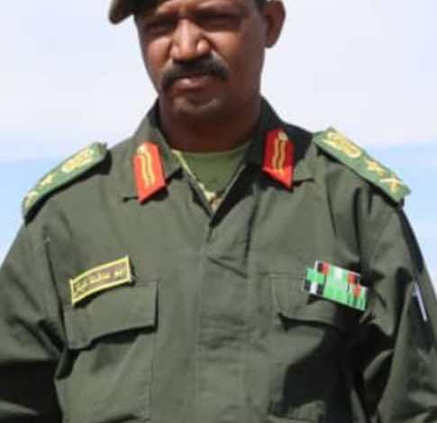 حلمك كان تخش الكلية الحربية حلمك قد يحققه لك أقرب ترزي جنب بيتك 😌