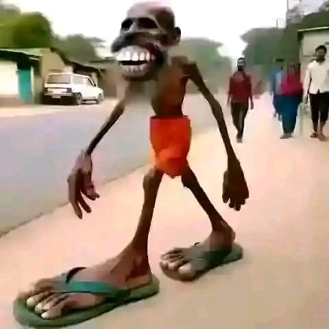 SamElectri39736's tweet photo. @Candbeuty Ukiombwa urafiki facebook na pisi kali huyo sio yeye 
Huyo ni familia Leo nakusanua mwanetu https://t.co/eXnyCBeqLs