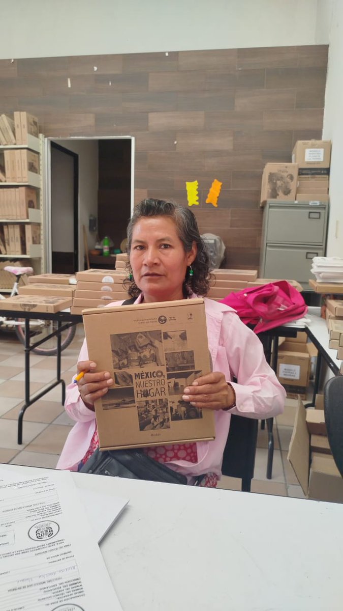 El equipo del IEEA Ocotlán, realizó la entrega de material didáctico (Módulos), a nuestras personas educandas. con el cual podrán iniciar, continuar o concluir la primaria y secundaria.
Todos los servicios y materiales que proporcionamos son TOTALMENTE GRATUITOS.
<a href="/salomonj/">Salomón Jara Cruz</a>