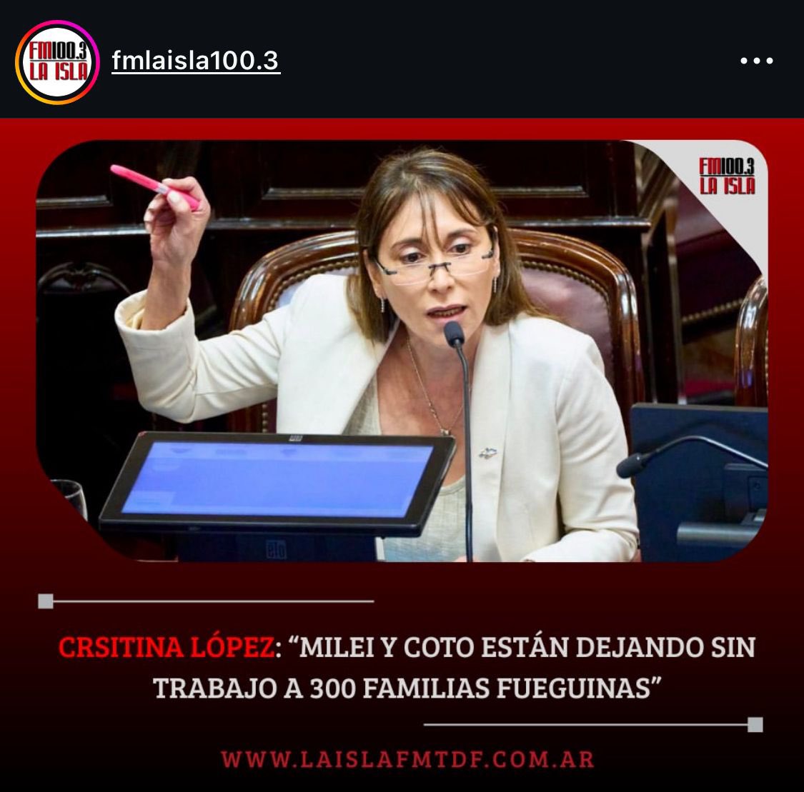 Señora…sea seria, que es gratis.

(O pregúntele a su compañero de boleta, que hasta él tuvo que reconocer que es necesaria una reforma laboral para generar más empleo y no sumir a la gente en la pobreza, como acostumbran ustedes).