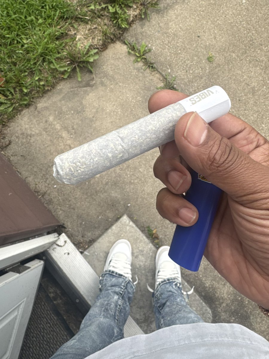 The King of Living. tweet media