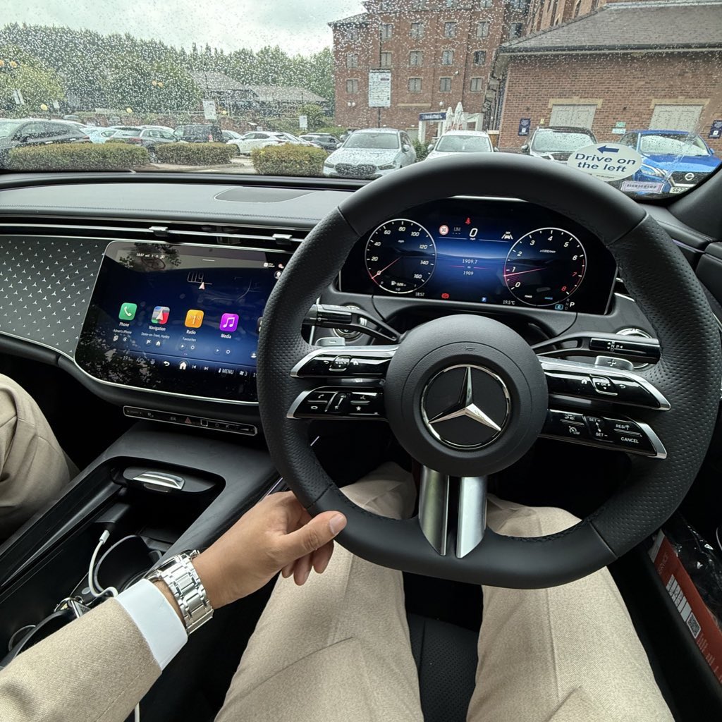 adnanchowdhury7's tweet image. 🃏