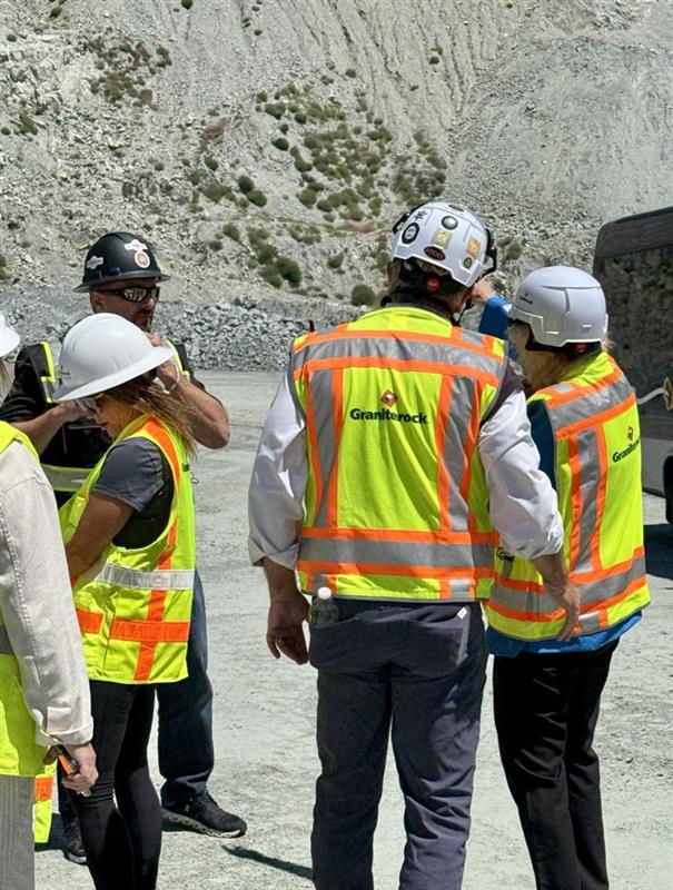 Great to join <a href="/graniterockco/">Graniterock</a> for a tour of their quarry &amp; to learn about their sustainability practices.

The quarry is an economic cornerstone in Aromas, CA, providing the crushed stone necessary for most of Northern &amp; Central CA construction projects.