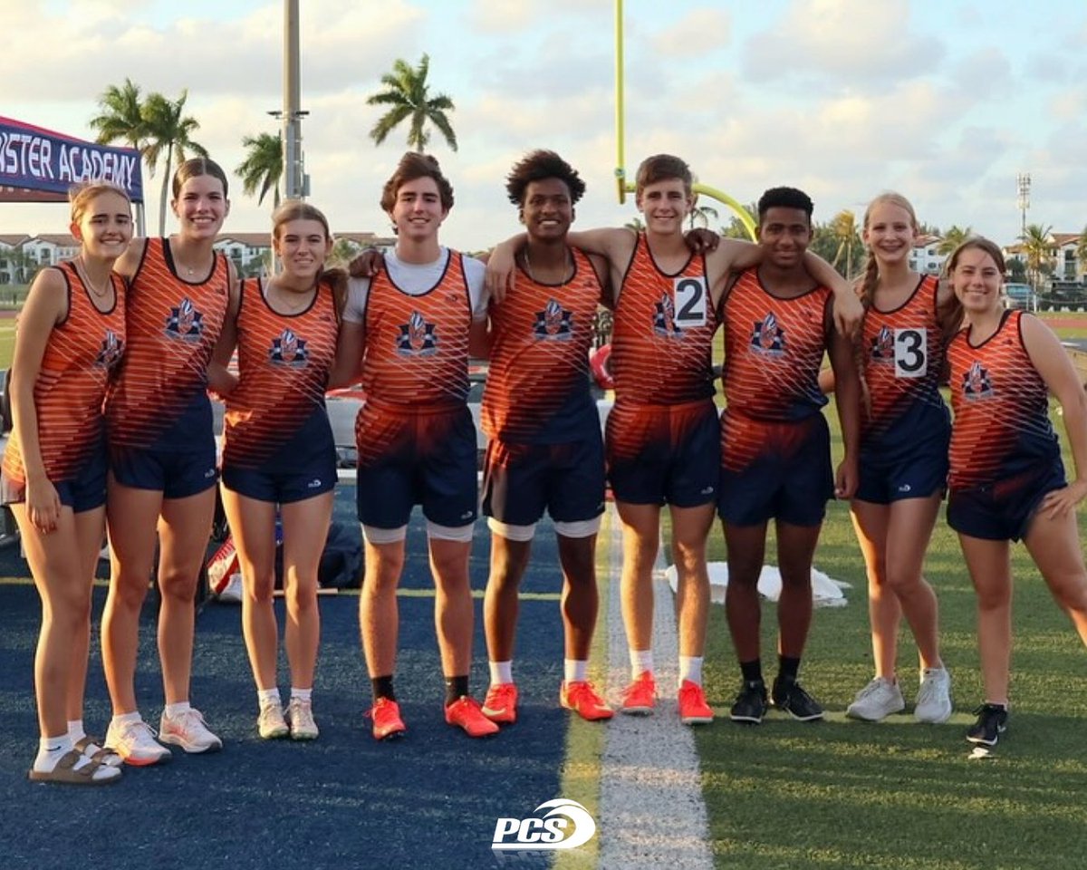 pcsportswear_'s tweet image. South Florida Heat TC 🔥 Visit pcsportswear.com for more info on TF/XC uniforms 💯
- - -
#track #trackteam #crosscountry #xcountry #trackuniforms #sportswear #sublimated #uniform #handmade #usamade #sportsuniforms #trackclub #runningclub #youthtrackclub #southfloridaheat