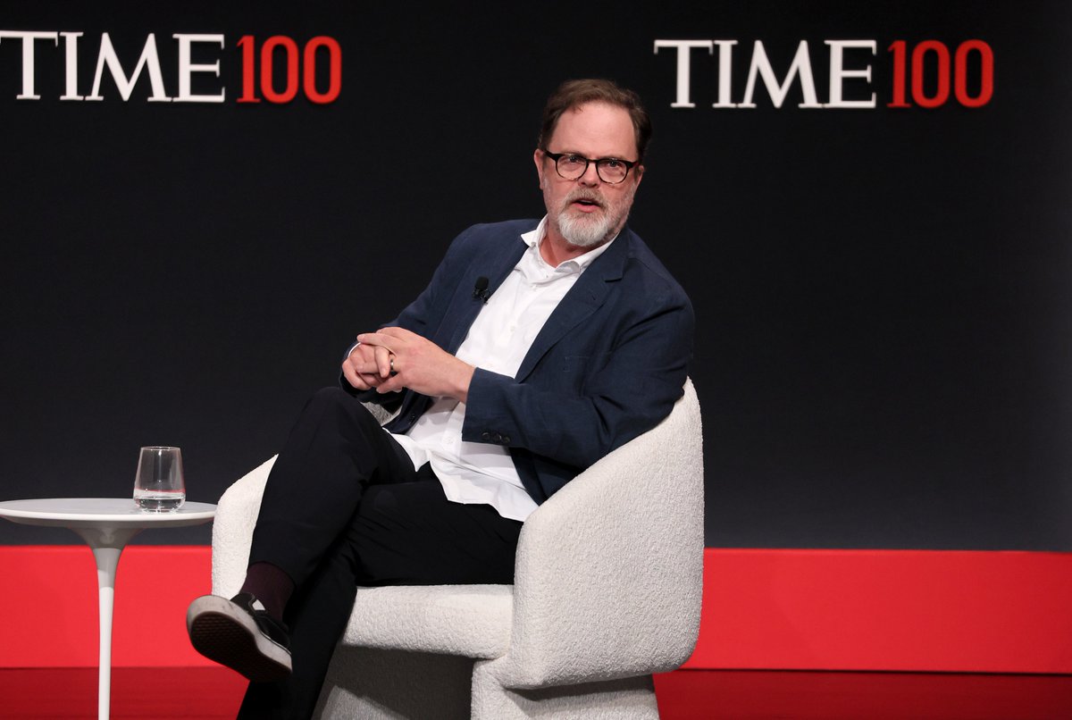 Could Rainn Wilson be Plastic Man and Willy Wonka's (Lego) world of pure imagination! Get it all in the #MikeJonesMinuteCon at 7:45 on @ALT1045Philly, brought to you by <a href="/Lundy_Law/">Lundy Law</a>.

🎧: alt1045philly.com/listen

Subscribe on #iHeartRadio: rb.gy/6c2k7beqd

📷: Getty Images