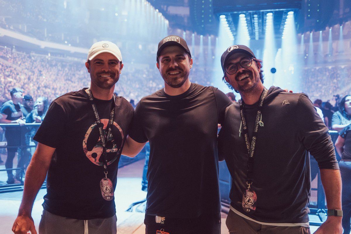 Adam Ruehmer (@heydudeimadam) on Twitter photo In another life I’m the 3rd Bryan Bro.
Had so much fun hosting <a href="/bryanbrosgolf/">Bryan Bros Golf</a> at the show last night. In another life I’m the 3rd Bryan Bro.
Had so much fun hosting <a href="/bryanbrosgolf/">Bryan Bros Golf</a> at the show last night.