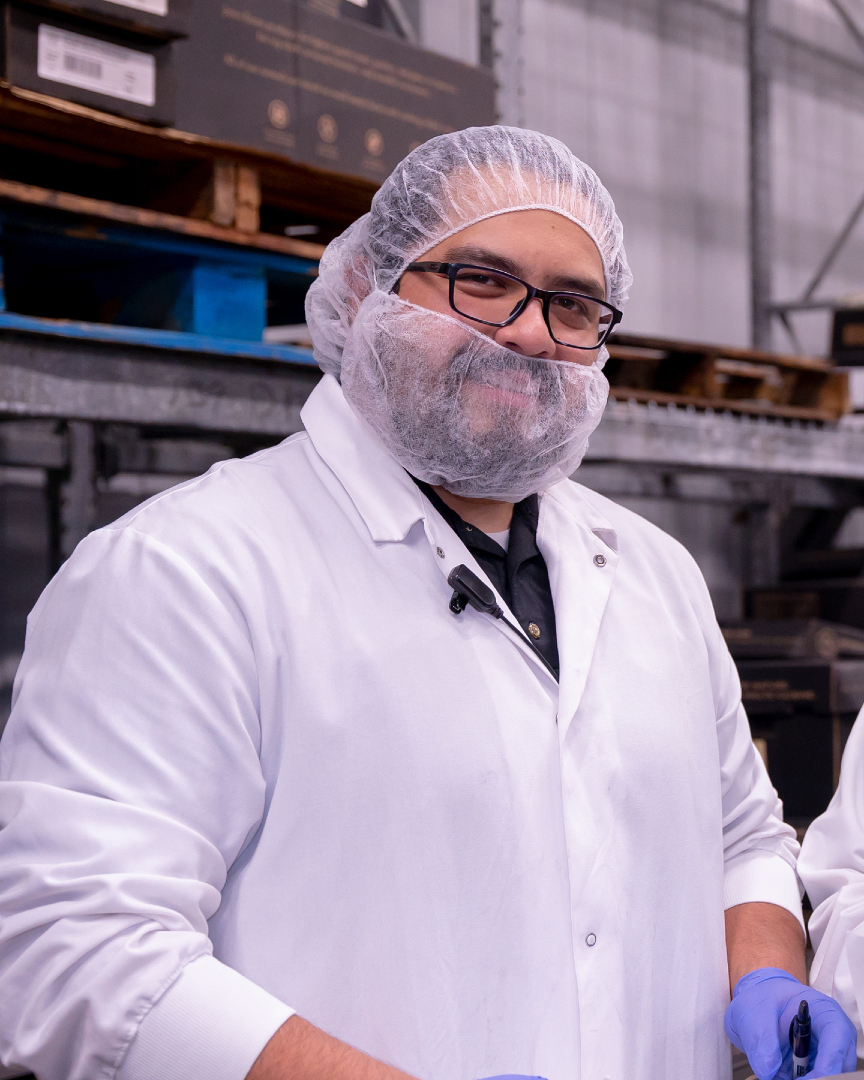 👏 Meet Ismael Murillo, our Processing Manager—leading cutting &amp; packaging so every chef gets flawless, flavorful proteins. 🍴🔥 #BehindTheFlavor