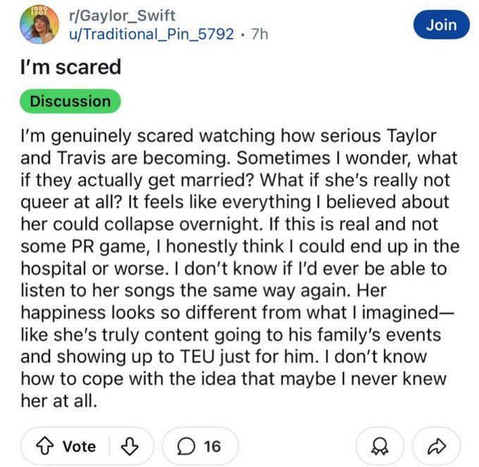 claramelonss's tweet image. Someone please check on her😭💔