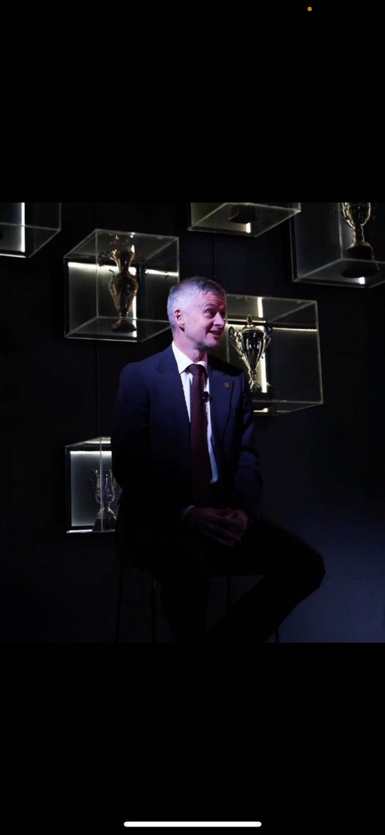 Kaos yaratmakta pek istekli olan kirli medyanıza , hocamızı yedirmeyiz ! .🦅

#BesiktasbizimHocabizim