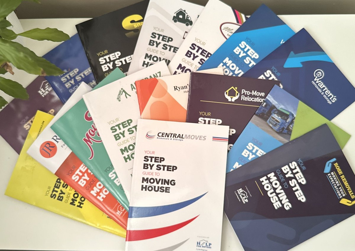 HelpForMovers's tweet image. Just a quick intro for our new winners … Hi I’m Lisa - I wrote a guide to moving house! With tips/reminders &amp;amp; checklists to help prepare for moving day. It’s supplied by Estate Agents, Mortgage Brokers, Removals &amp;amp; property professionals ❤️ #sbswinnershour #helpformovers