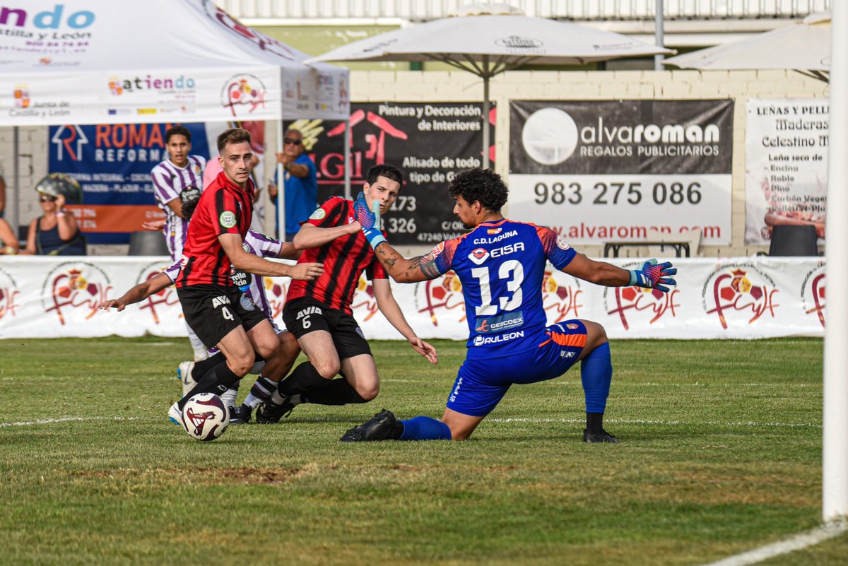 CD. Laguna (@cdlaguna_info) on Twitter photo Nos despedimos de Torneo DiputaciΓ³n al caer contra el <a href="/RVcantera/">Cantera Real Valladolid</a> por 4-0 y queremos agradecer al CD Valdestillas y al Ayuntamiento del Valdestillas por la gran organizaciΓ³n y el trato recibido hacia los nuestros ππ»ππ»
π΄β«
#somoslaguna
#sentimientolagunero Nos despedimos de Torneo DiputaciΓ³n al caer contra el <a href="/RVcantera/">Cantera Real Valladolid</a> por 4-0 y queremos agradecer al CD Valdestillas y al Ayuntamiento del Valdestillas por la gran organizaciΓ³n y el trato recibido hacia los nuestros ππ»ππ»
π΄β«
#somoslaguna
#sentimientolagunero
