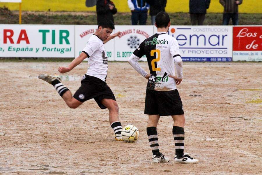 12 años de algo único y quizás irrepetible, 12 años de aprendizaje ,con lo bueno y lo malo, pero 12 años de sentimiento, camino y energia....Avanti USCF ⚪⚫