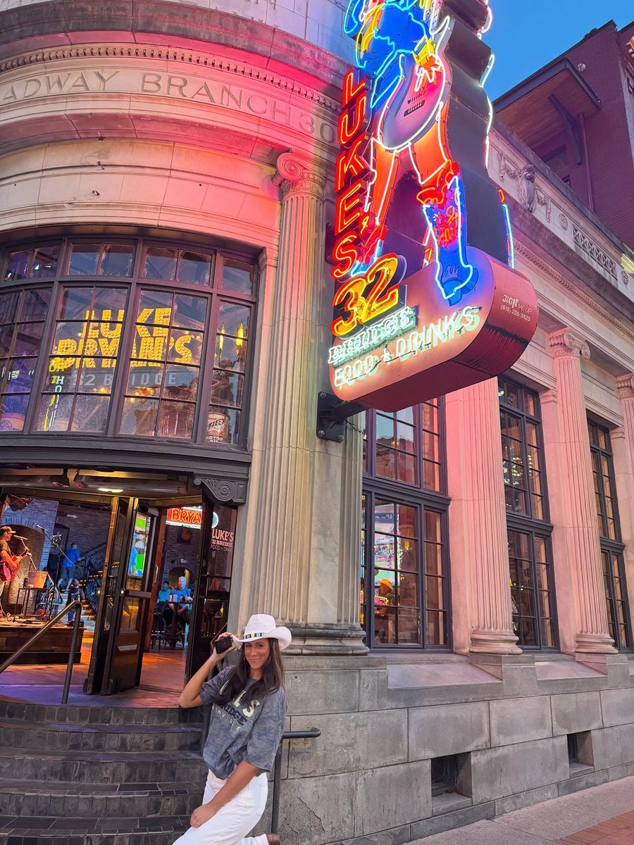 Studies suggest hanging out at Luke's increases happiness by 82% 🥂