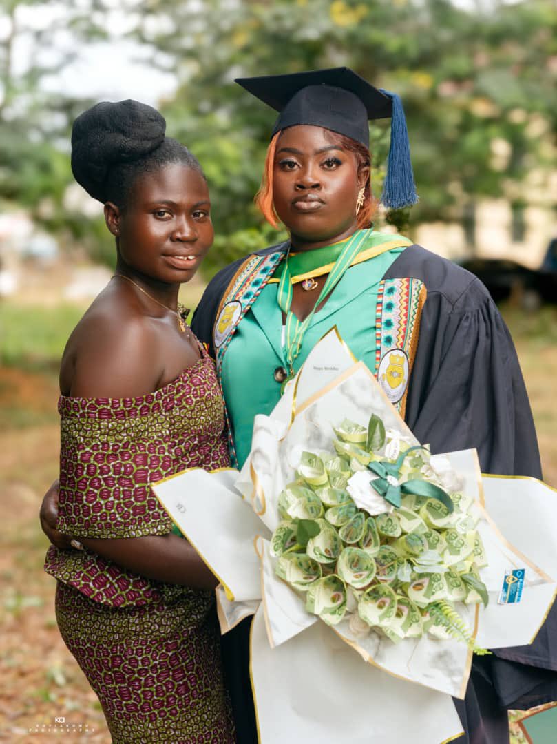 Peter36125113's tweet photo. Congrats Miss Ntim🤍🎉🎉🤍❤️ https://t.co/MOO5d7MDCF