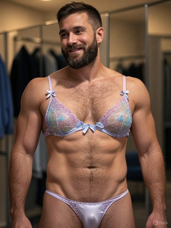 Shopping for your #manties and bras is always fun at a boutique designed for men! They always are supportive… the staff is too! #femboy #moob