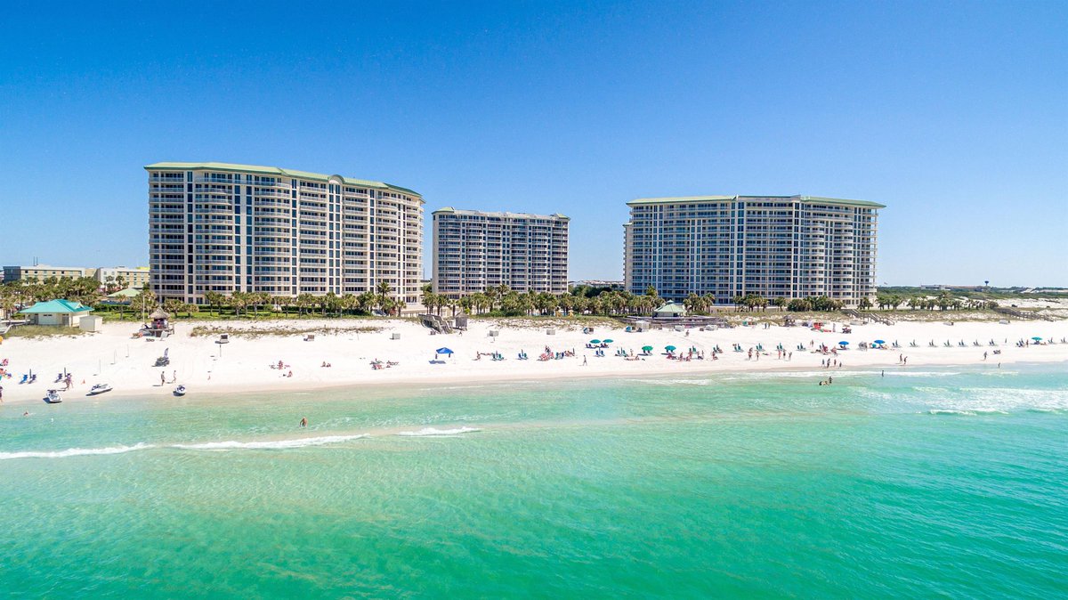 GibsonBeach's tweet photo. Plan Less. Relax More. Labor Day at the Beach. - https://t.co/eqfb126XaW https://t.co/o2lVeNjh2d