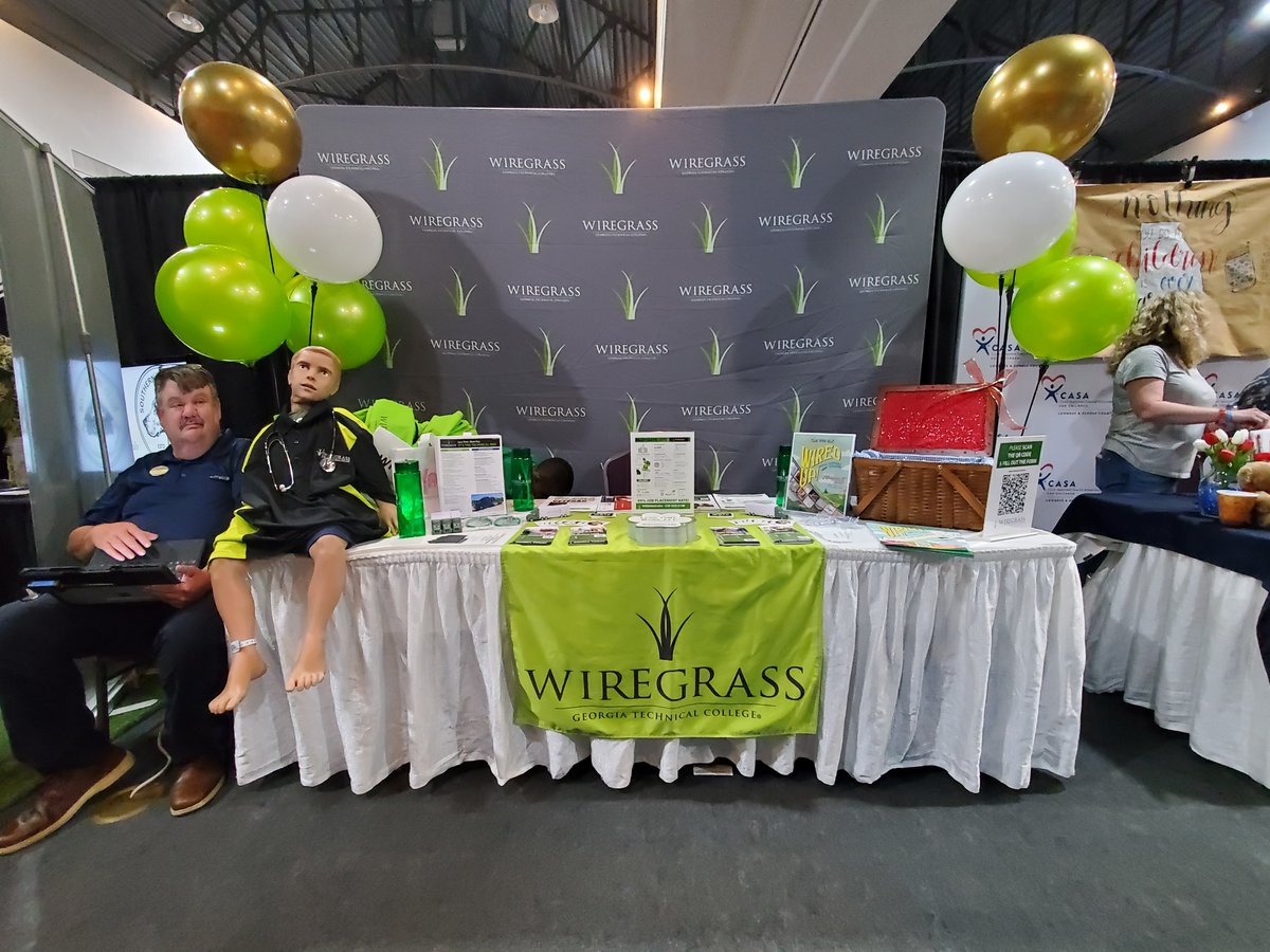 Congrats to our Recruitment Team for receiving the "Best Branding" award for their booth at the Valdosta-Lowndes County Chamber of Commerce's Business Expo. We are #WiregrassProud of these employees! 

#LessTime #MorePay #ThatsTheTechnicalWay #Wiregrass #TCSG