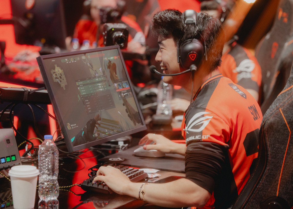 NRG tweet media